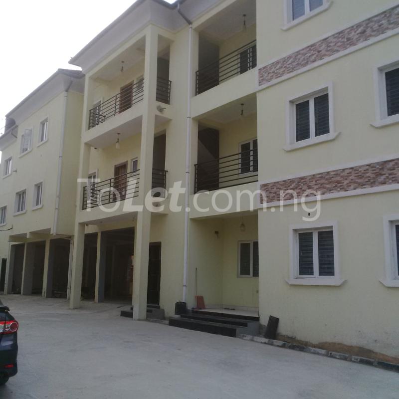 3 bedroom Flat / Apartment for rent By Piccadilly Suite, Lekki Lekki Lagos
