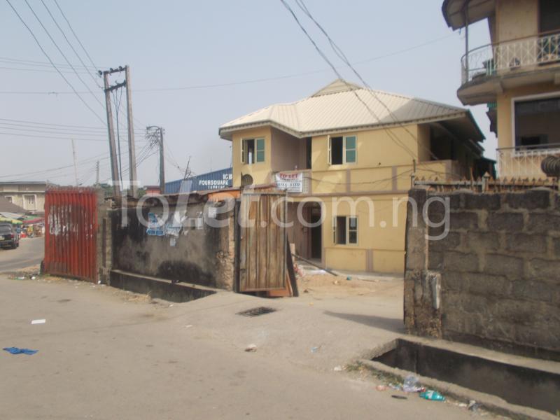 1 bedroom Flat / Apartment for rent Fadeyi Area Shomolu Shomolu Lagos - 1