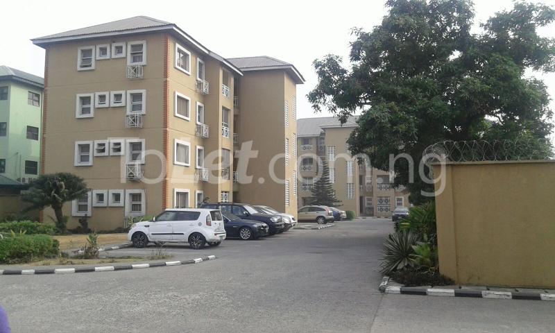 3 bedroom Flat / Apartment for rent New Court Estate Yaba Yaba Lagos