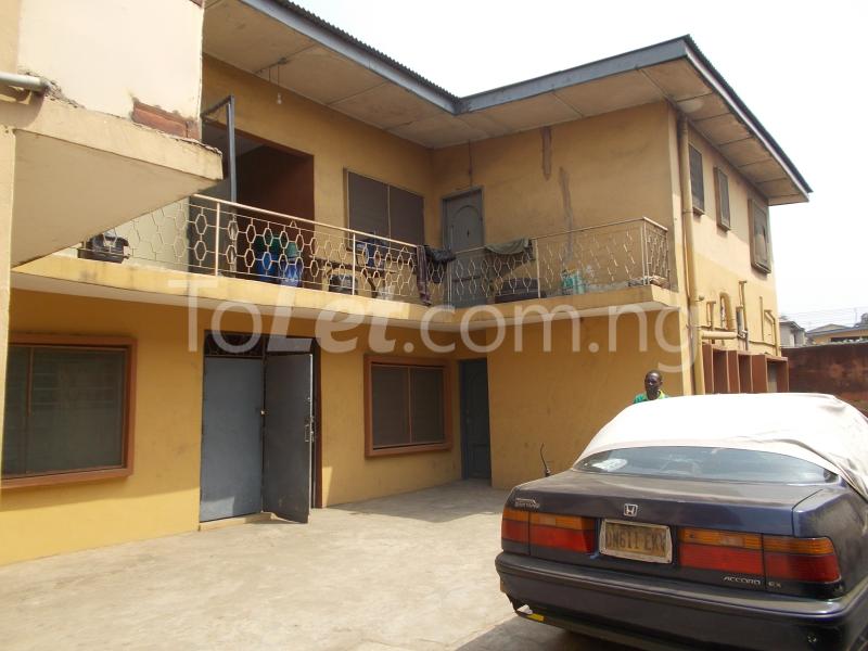 3 bedroom Flat / Apartment for rent No 32 Aliu Street Ketu Kosofe/Ikosi Lagos