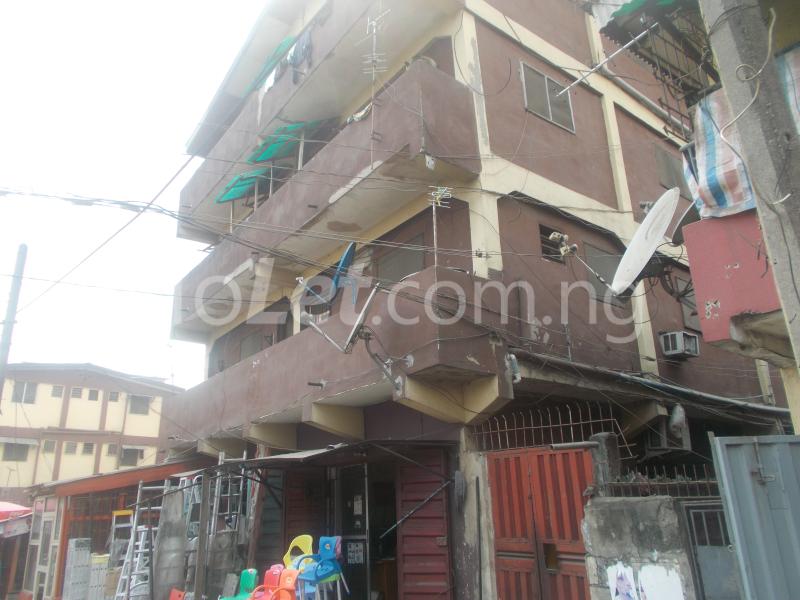 1 bedroom Flat / Apartment for rent Along Herbert Marculay Way. Ebute Metta Yaba Lagos