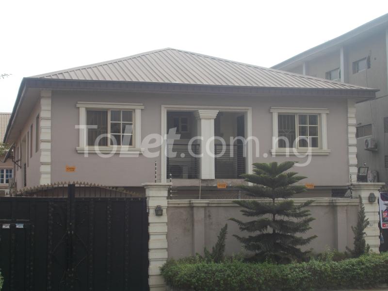 4 bedroom House for rent Emmanuel Keshi Street. Ketu Kosofe/Ikosi Lagos