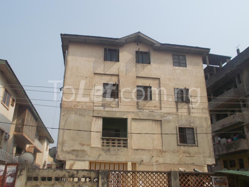 2 bedroom Flat / Apartment for rent Tambuku Street, Gbagada Gbagada Lagos
