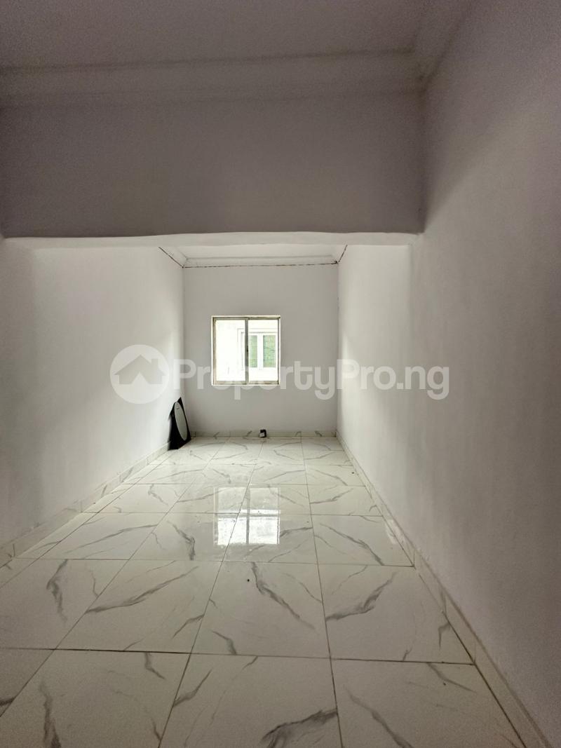 Commercial Property for rent Lekki Phase 1 Lekki Lagos
