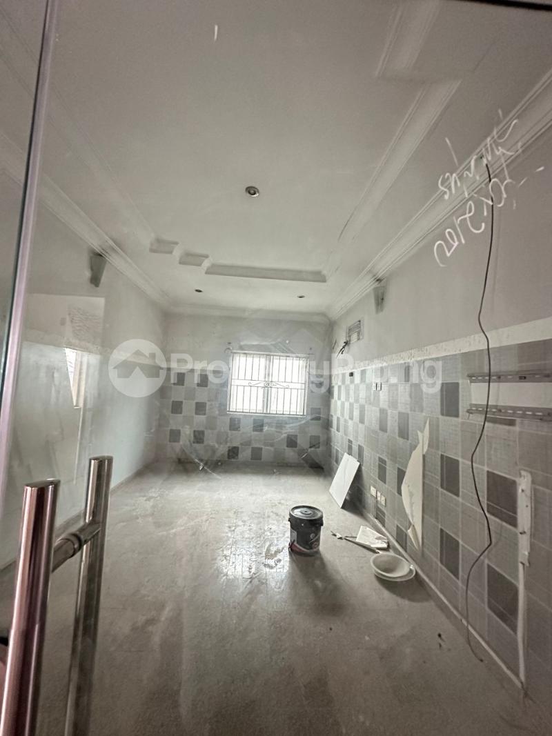 Commercial Property for rent Lekki Phase 1 Lekki Lagos