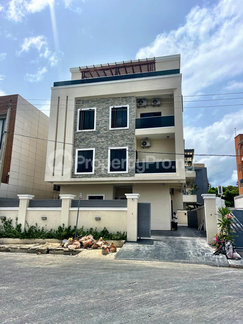 6 bedroom House for sale Chibo Ofodile Street, Lekki Phase 1 Lekki Lagos