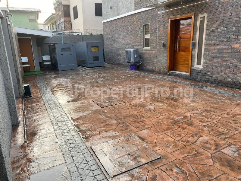 10 bedroom Commercial Property for sale Maryland Lagos Island Lagos