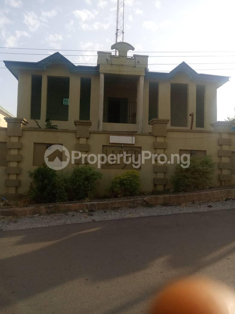 10 bedroom Commercial Property for sale Under G, Lautech Area Ogbomosho Oyo