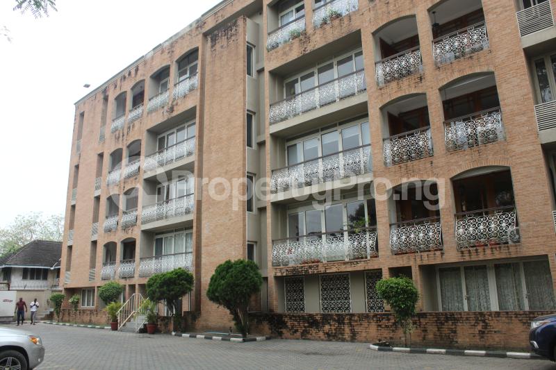 3 bedroom House for sale Awolowo Road Ikoyi Lagos
