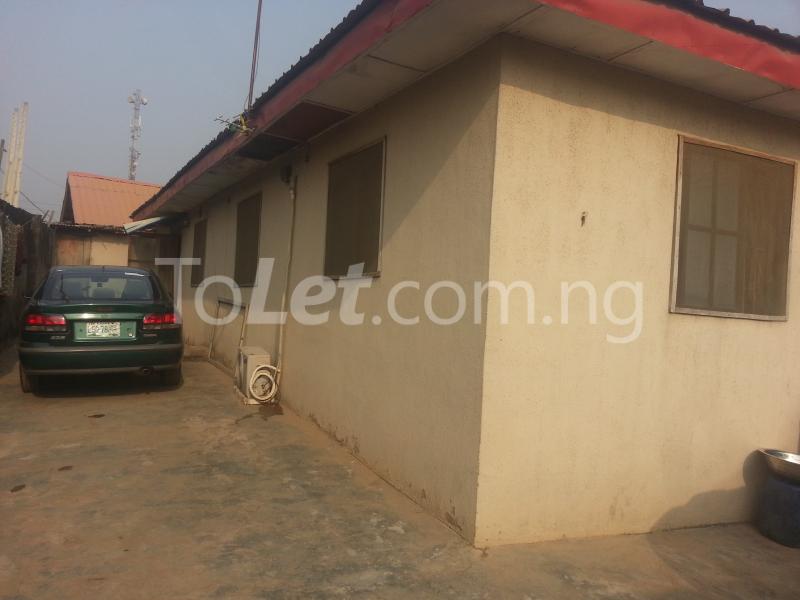 1 bedroom Flat / Apartment for rent Omole Phase 2 Extension, Ojodu Ojodu Lagos