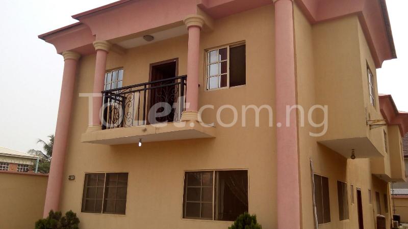 3 bedroom Flat / Apartment for rent Off Oladimeji Alo, Lekki Lekki Lagos