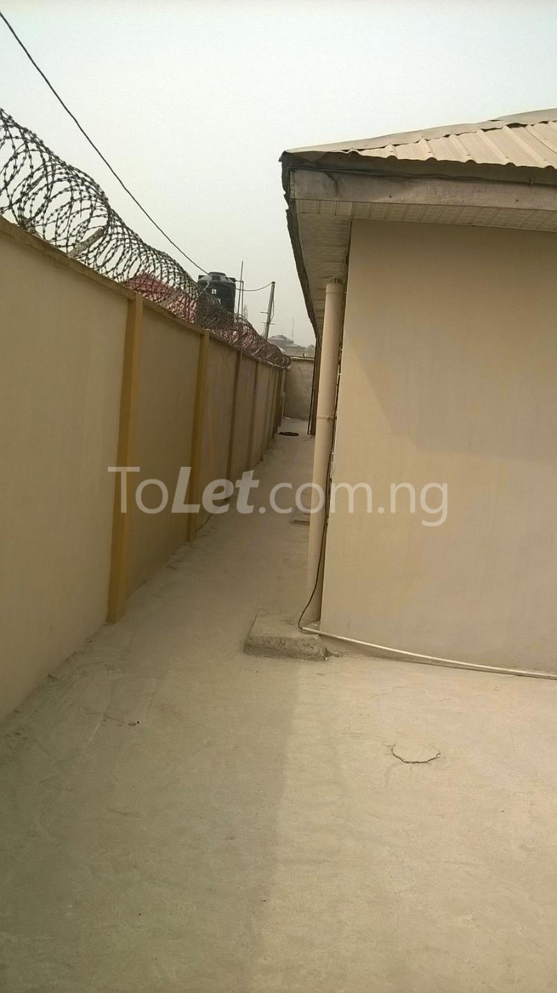 1 bedroom Flat / Apartment for rent Taodak Estate, Gbagada Gbagada Lagos