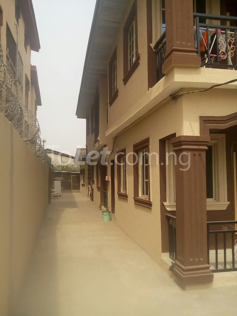 2 bedroom Flat / Apartment for rent Car Wash, Alimosho Lagos