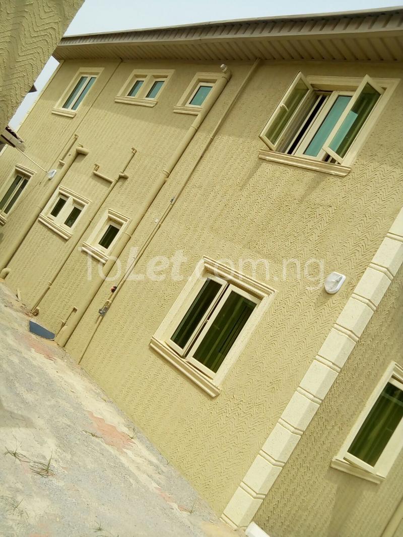 3 bedroom Flat / Apartment for rent Unique Estate, Alimosho Lagos