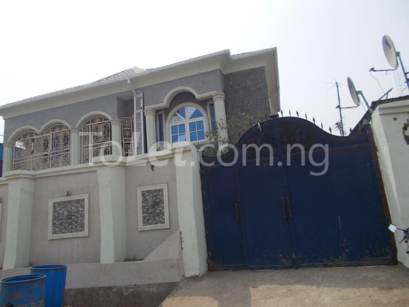 3 bedroom Flat / Apartment for rent Ijaiye Street. Oshodi Expressway Oshodi Lagos