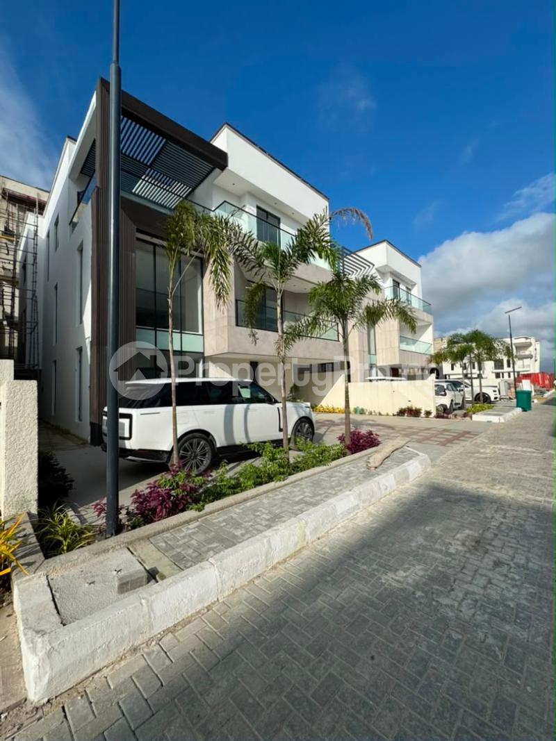 6 bedroom Flat / Apartment for sale Lekki Phase 1 Lekki Lagos