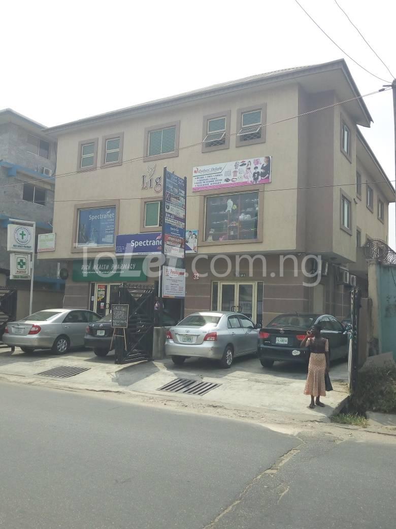 Commercial Property for rent Association Avenue, Obanikoro Shomolu Lagos