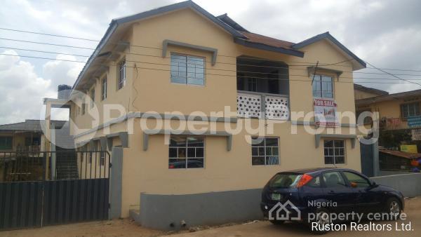 10 bedroom House for sale Agbeja, Very Close To Tribune Office, Oke ado Ibadan Oyo