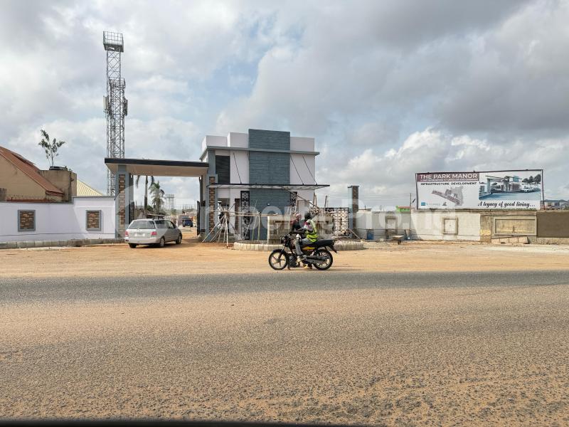 Land for sale Park Manor, Trans Estate Samonda Ibadan Oyo