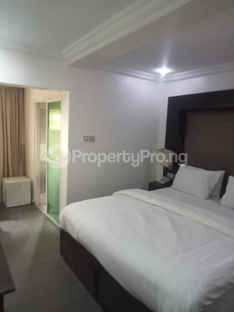 10 bedroom Commercial Property for rent Admiralty Road Lekki Phase 1 Lekki Lagos