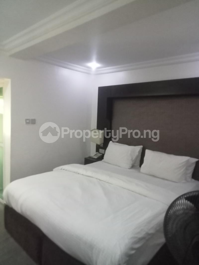10 bedroom Commercial Property for rent Admiralty Road Lekki Phase 1 Lekki Lagos