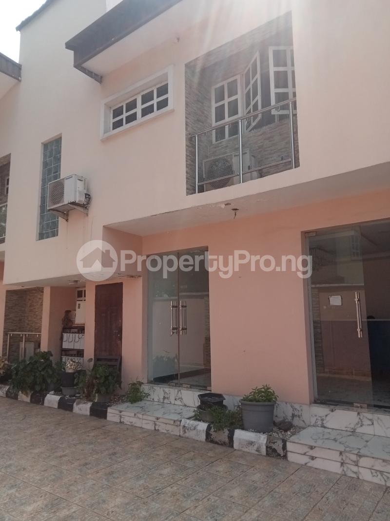 10 bedroom Commercial Property for rent Admiralty Road Lekki Phase 1 Lekki Lagos
