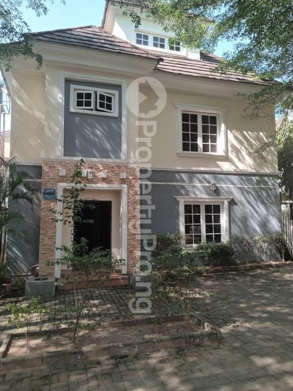 4 bedroom House for rent Apo Gudu District After Ceadercrest Hospital. Apo Abuja