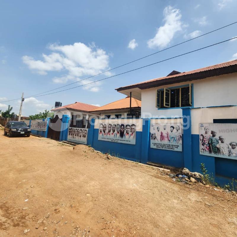 10 bedroom Commercial Property for sale Aromolaran, Old Ife Road Ibadan Oyo