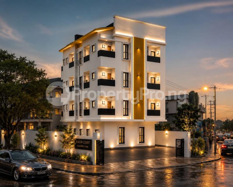 1 bedroom Flat / Apartment for sale Off Hudges Avenue Alagomeji Yaba Alagomeji Yaba Lagos