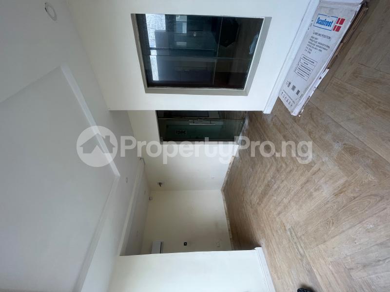 Commercial Property for rent Lekki Phase 1 Lekki Lagos