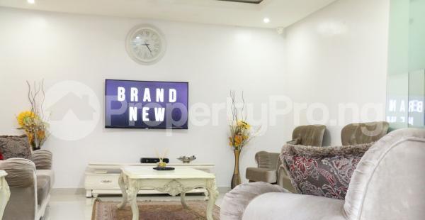 3 bedroom House for shortlet  off Ligali Ayorinde Victoria Island Lagos