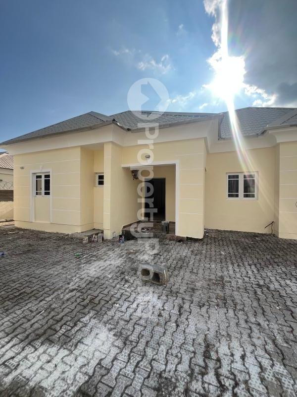 3 bedroom House for rent Fortroyal Home Estate Airport Road Lugbe Abuja