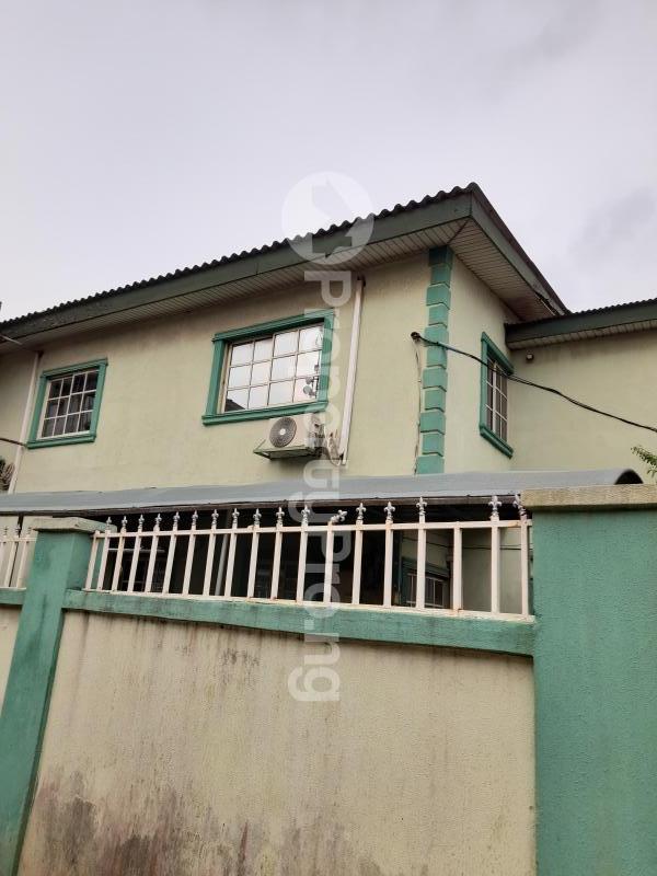 4 bedroom House for rent   Shangisha Kosofe/Ikosi Lagos