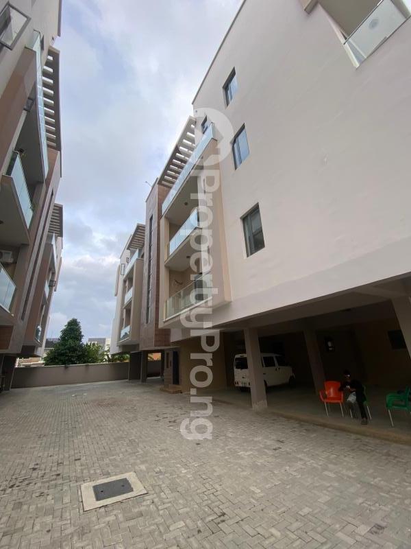 2 bedroom Flat / Apartment for rent  Ologolo Lekki Lagos - 0