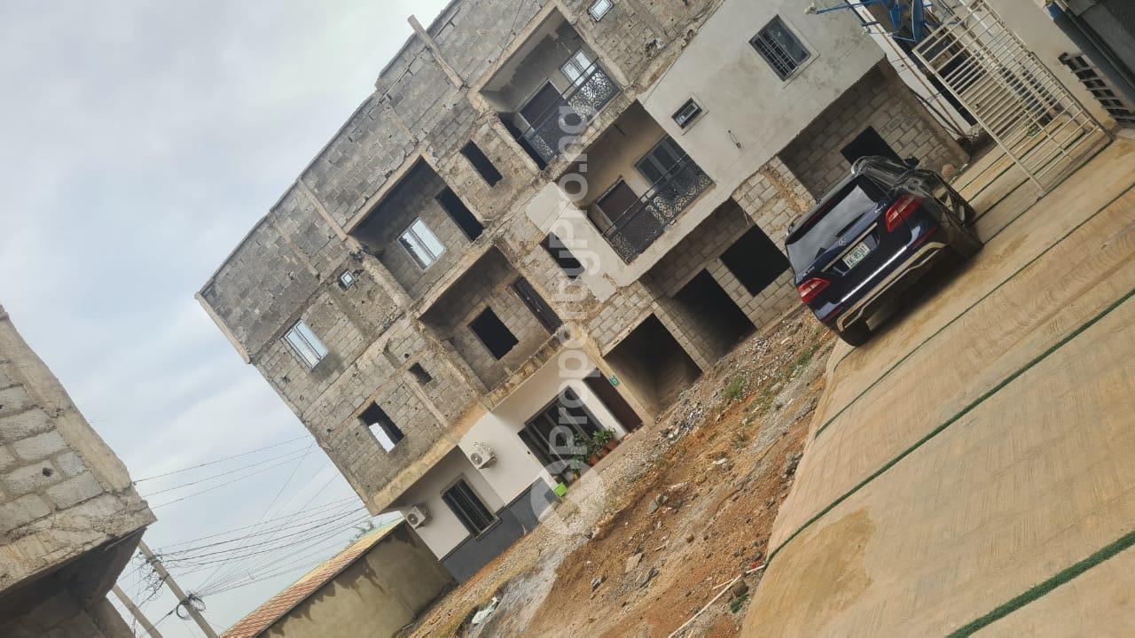 3 bedroom House for sale Opposite Gwarinpa Dawaki Abuja