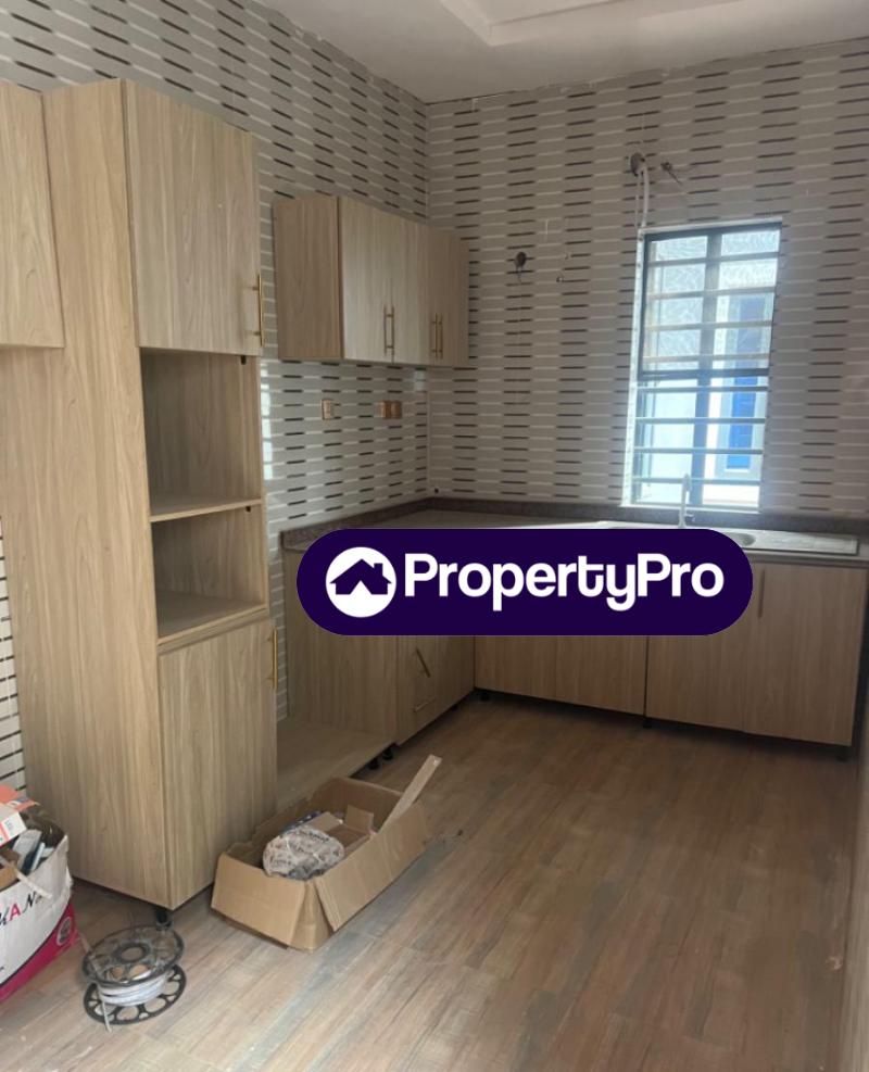 3 bedroom House for sale Omole Phase 2 Extension, Olowora, Ojodu Lagos