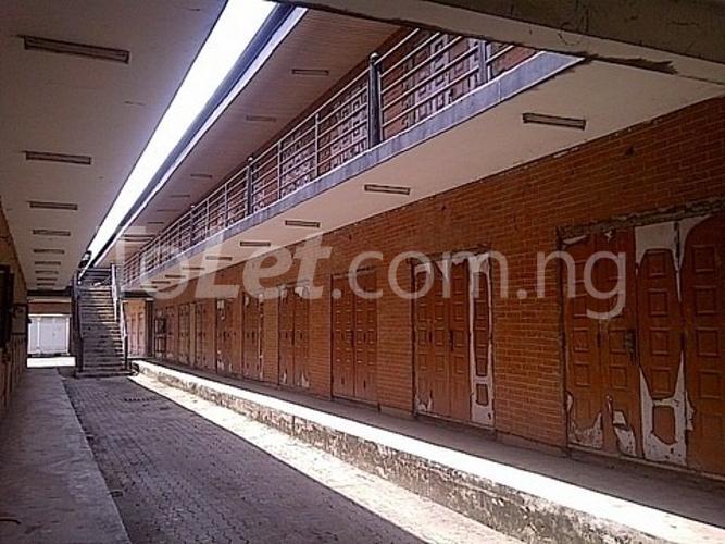 Commercial Property for rent Block E, Arena Market Oshodi Expressway Oshodi Lagos - 0