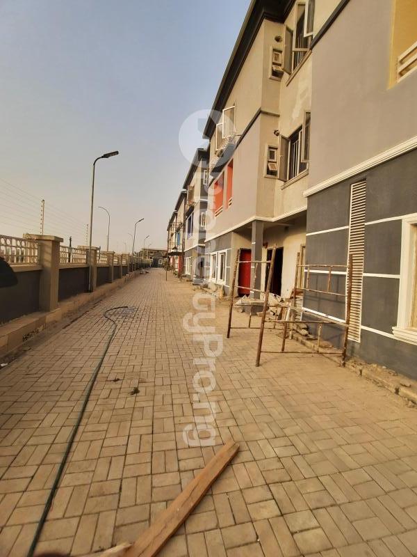 4 bedroom House for sale Karmo Abuja