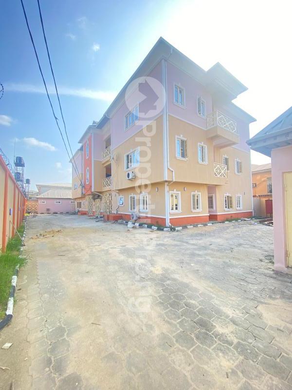 3 bedroom Flat / Apartment for rent County Estate Sangotedo Ajah Lagos