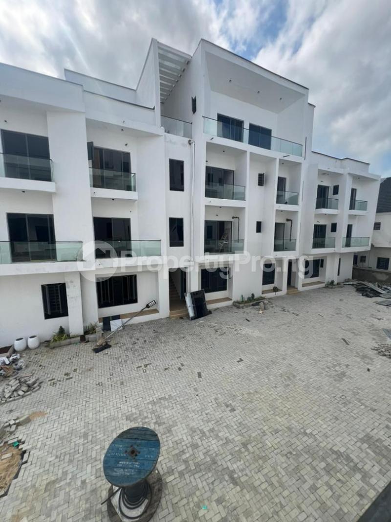 1 bedroom House for sale Chevron Drive Lekki Lagos