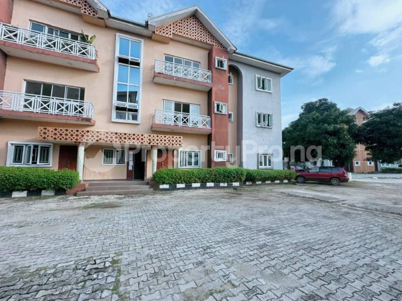 2 bedroom Flat / Apartment for rent Eleganza Gardens Along Lekki Expressway Lekki Lagos