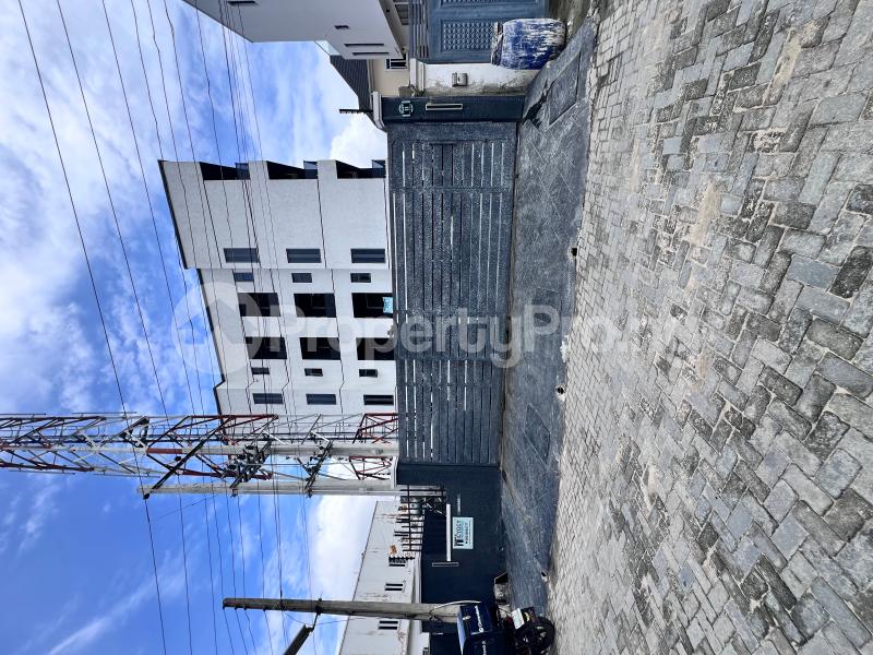 1 bedroom Flat / Apartment for sale Ologolo Lekki Lagos