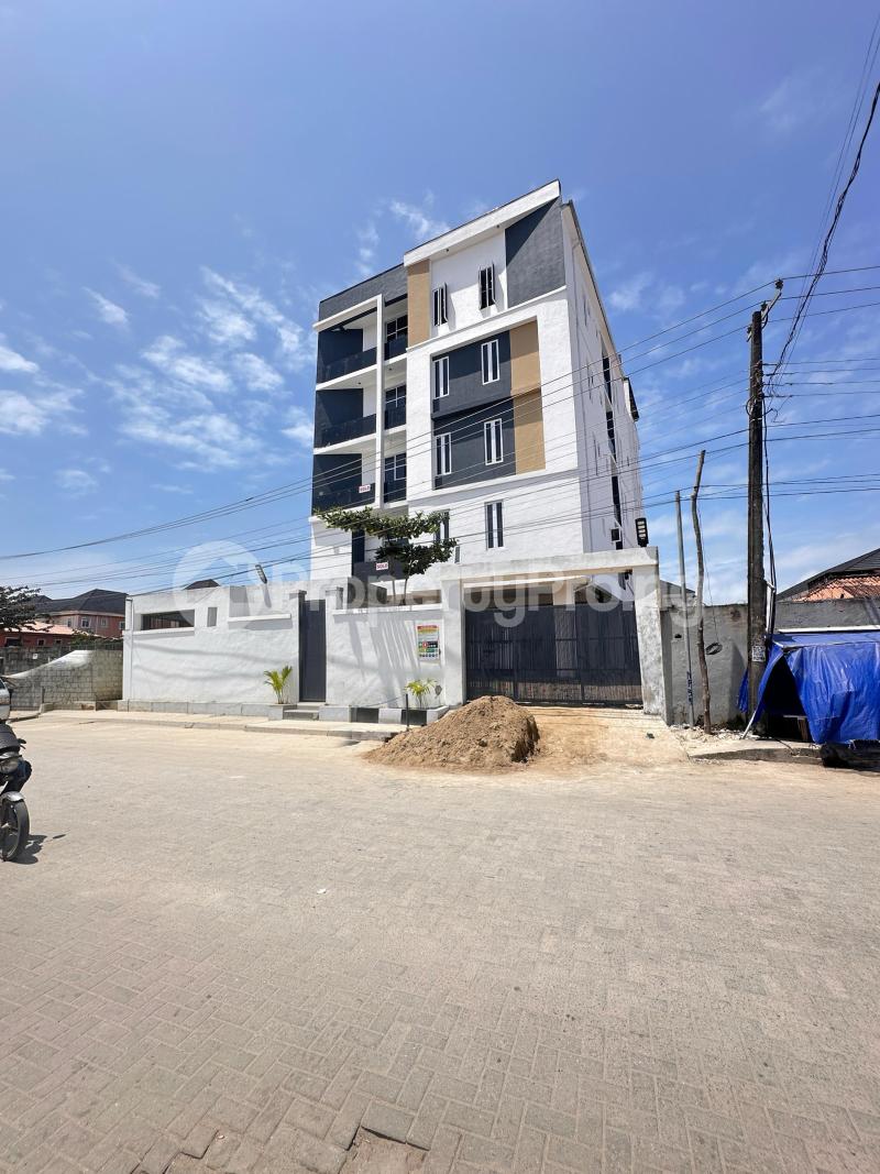1 bedroom Flat / Apartment for sale Ologolo Lekki Lagos