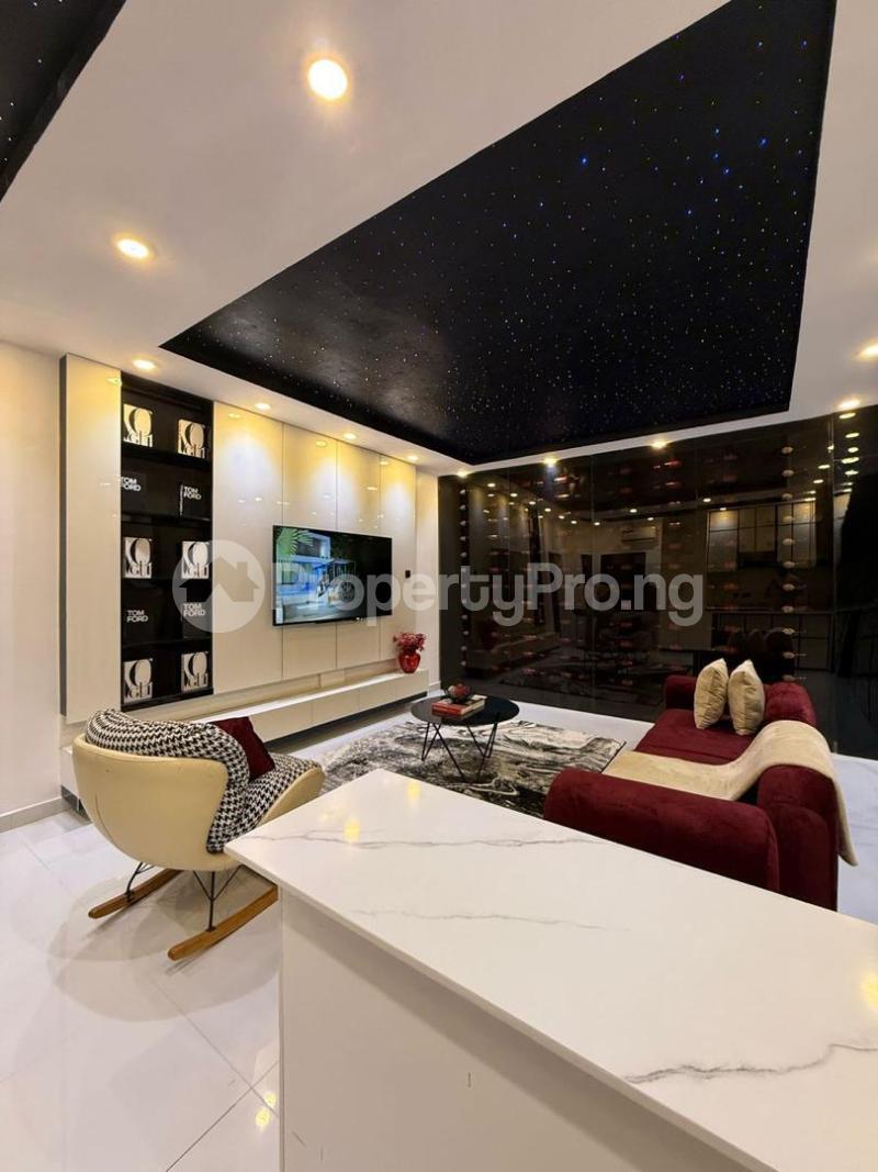 1 bedroom Flat / Apartment for shortlet chevron Lekki Lagos