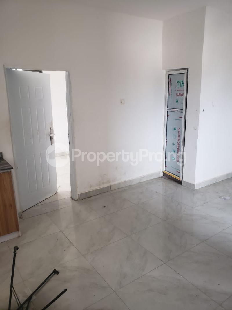 1 bedroom Flat / Apartment for rent Ologolo Lekki Lagos