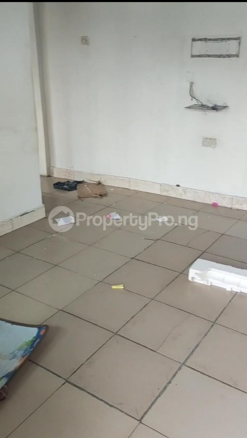 1 bedroom Flat / Apartment for rent By Addo Roundabout Ado Ajah Lagos