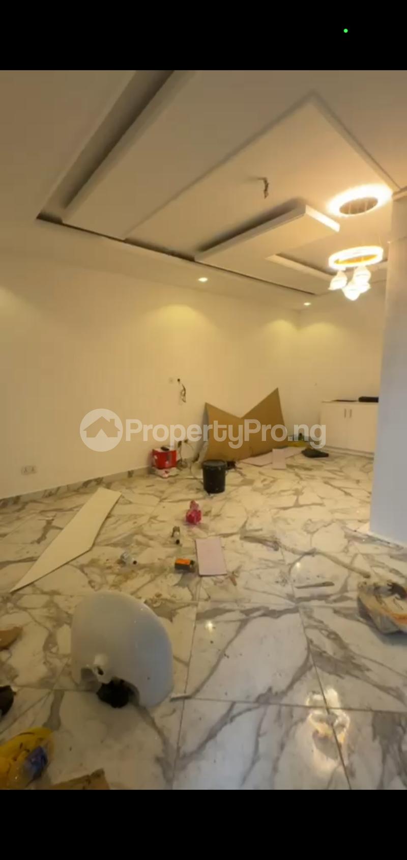 1 bedroom Flat / Apartment for rent Jakande Ologolo Lekki Lagos