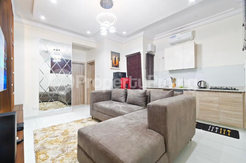 1 bedroom House for shortlet chevron Lekki Lagos - 0
