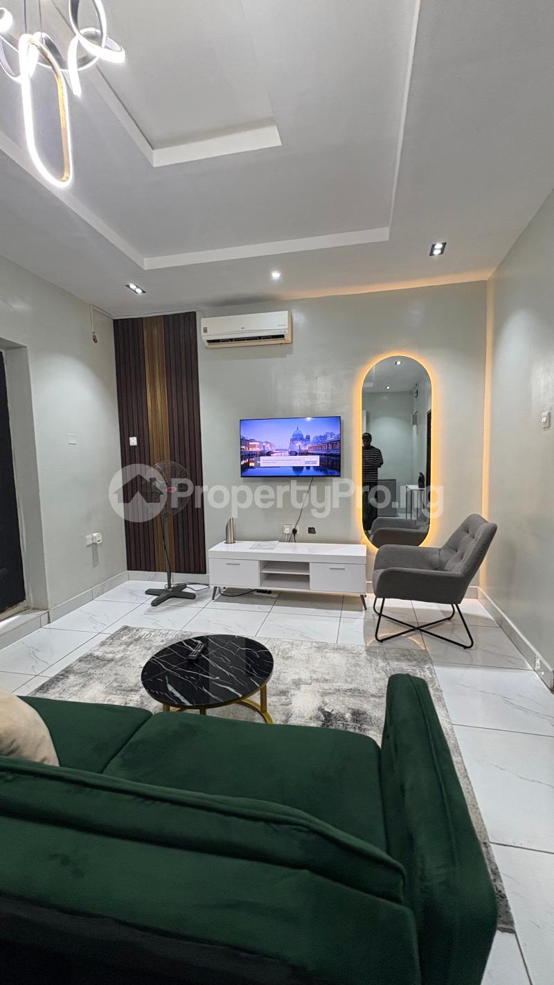 1 bedroom Flat / Apartment for shortlet Opposite Kolapo Ishola Gra, Akobo Ibadan Oyo - 0