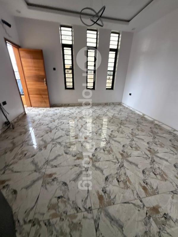 4 bedroom House for sale 4 Bedroom Terrace Duplex For Sale Osapa london Lekki Lagos